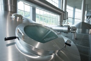 The Stromboli wort copper with a traditional internal boiler is equipped with a vapour condenser, which utilises the evaporation heat.